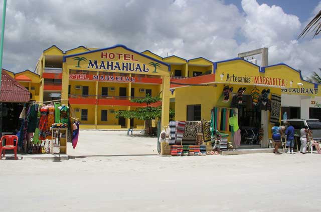 12hotelmahahual